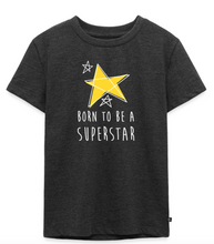 Charger l'image dans la galerie, T-shirt gris foncé chiné pour enfant en coton bio avec motif étoile jaune et texte Born To Be A Superstar, design suisse.